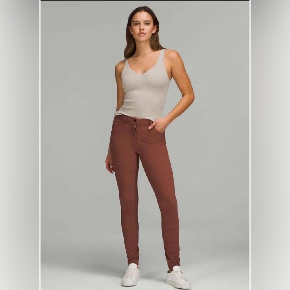 Lululemon City Sleek slim-fit 5 pocket high-rise pant